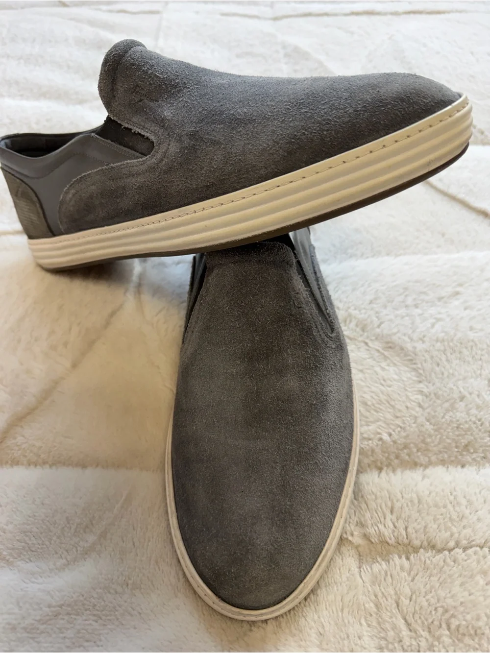 LIKE NEW! $980 Ferragamo Grey Suede Leather Slip-On Vans Derby Sneakers 10 D